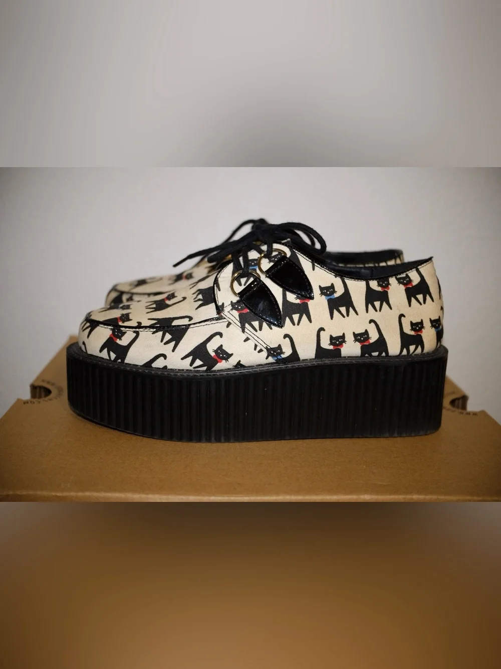 Cat Print Platform Creeper Shoes in Cream and Black
